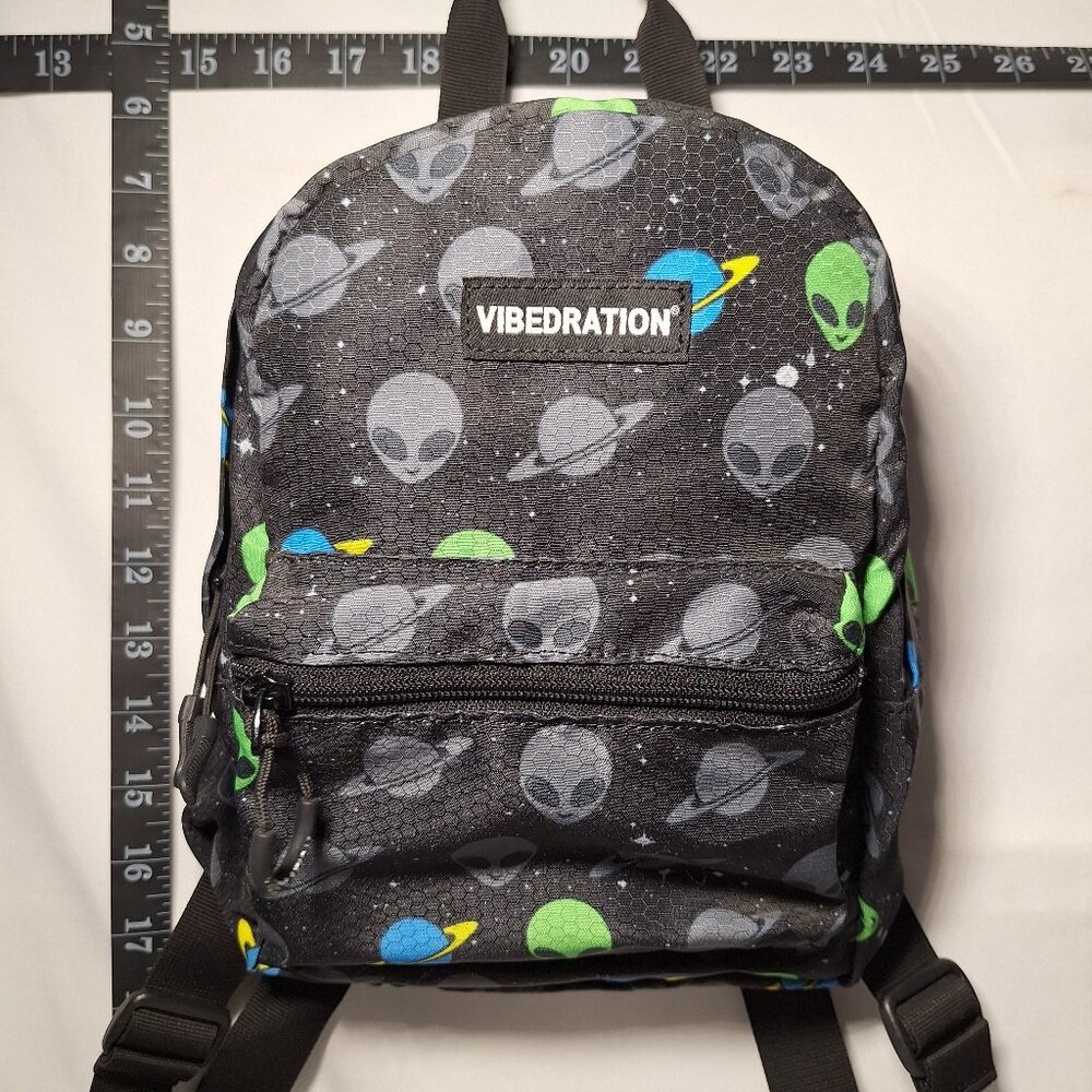 Vibedration Hydration Backpack w/o bladder - Small Size - Aliens - Used